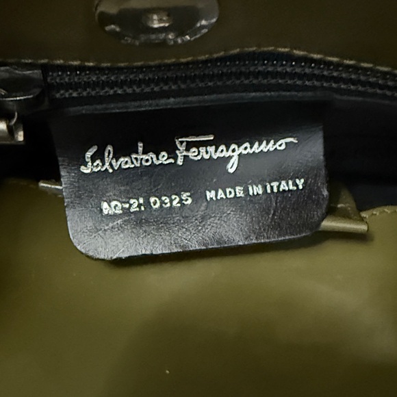 Vintage Salvatore Ferragamo Olive Green Women's Handbag mini - Picture 6 of 10